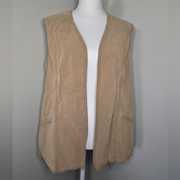 Nan Scott Vintage Women's Tan Vest - Picture 1 of 8